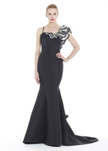 Load image into Gallery viewer, Luly Yang | Key to Couture