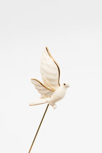 Load image into Gallery viewer, Dove Lapel Pin