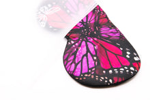Load image into Gallery viewer, Monarch Eye Mask - Fuchsia