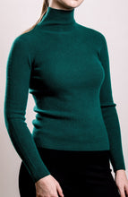 Load image into Gallery viewer, Cashmere Turtle Neck Sweater - Jade
