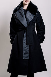 Demi-Couture Overcoat with Fur Collar - Black