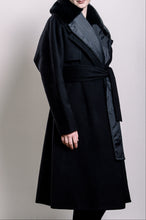 Load image into Gallery viewer, Demi-Couture Overcoat with Fur Collar - Black