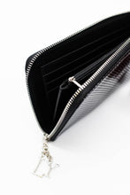 Load image into Gallery viewer, Luly Patent Leather Passport Wallet (2 Colors)