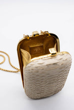 Load image into Gallery viewer, Arti Moda Pill Box Clutch - Ivory